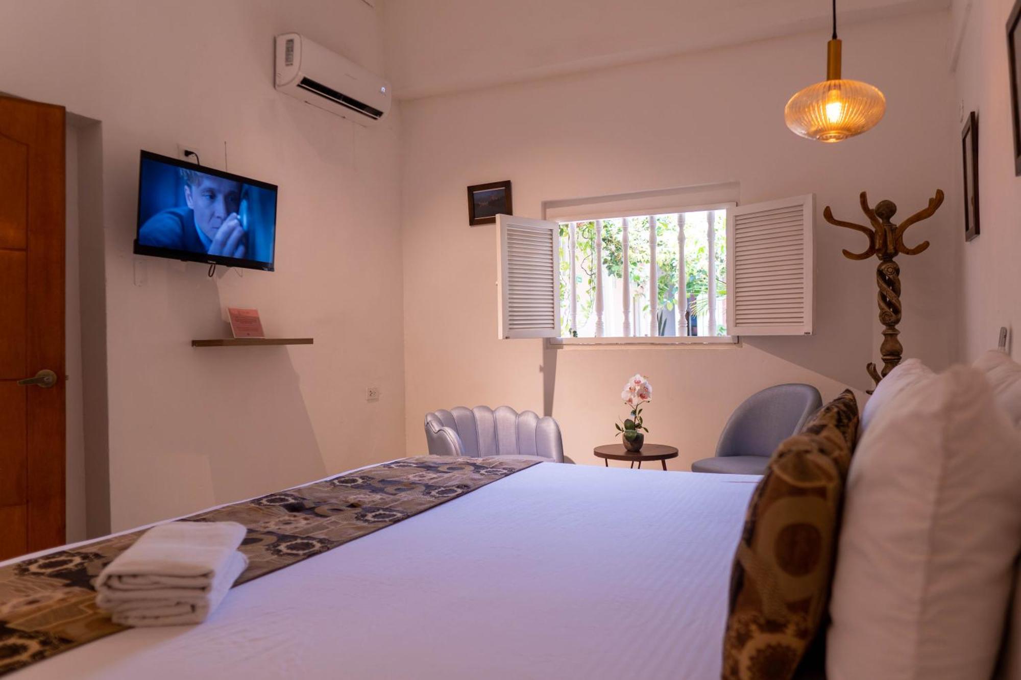 Casa Zahri Boutique Hostel Картахена Номер фото